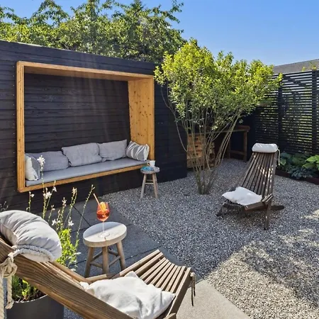 Goethe49 - Stilvolles Gaestehaus Mit Outdoor-oase Und Top-ausstattung - Ankommen Und Wohlfuehlen, Viel Platz In Gemuetlicher Und Erholsamer Atmosphaere * Rielasingen-Worblingen