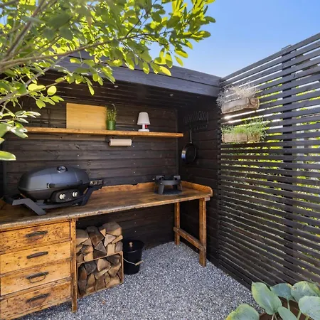 Goethe49 - Stilvolles Gaestehaus Mit Outdoor-oase Und Top-ausstattung - Ankommen Und Wohlfuehlen, Viel Platz In Gemuetlicher Und Erholsamer Atmosphaere Hébergement de vacances *